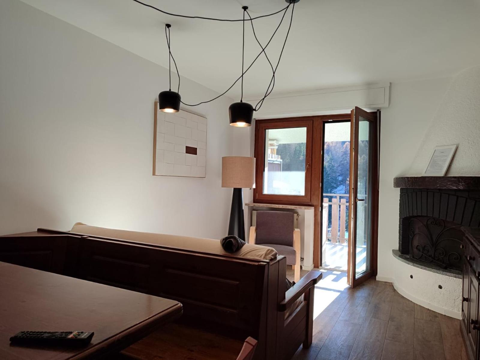 Appartamento Con Vista - Nuova Ristrutturazione Oulx 外观 照片